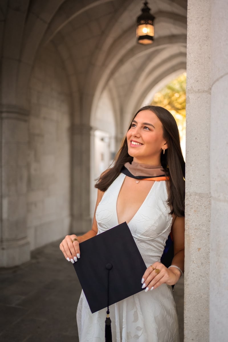 Grad portrait by Nico Tovar Photo